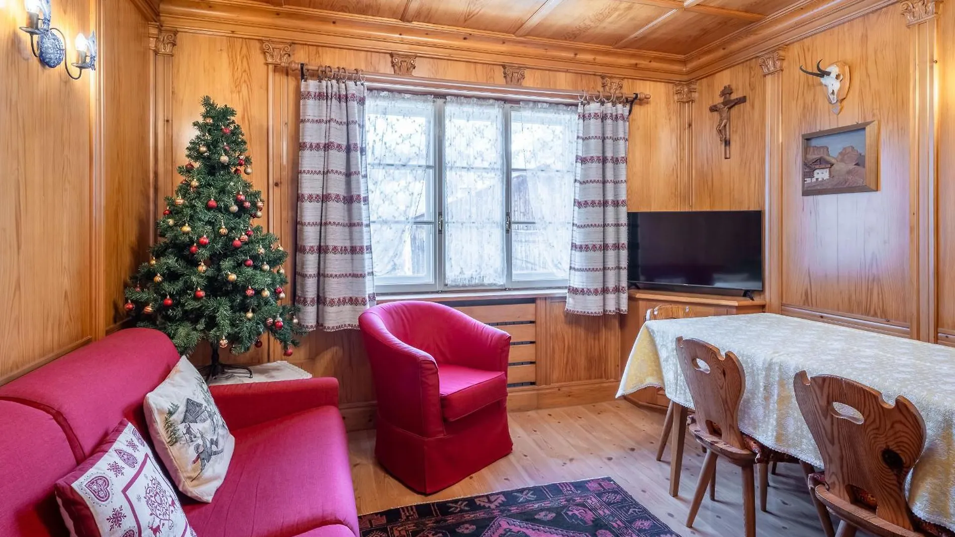 Olimpia Lodge كورتينا دامبيتزو شقة